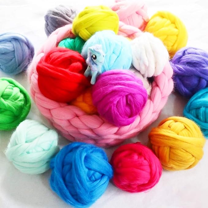 3.53oz Wool Roving Yarn, Wool Felting Supplies, Pure Wool, Chunky Yarn, Spinning Wool Roving for Needle Felting Wet Felting DIY Hand Spinning (Blue)