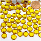 The Crafts Outlet 144pc Rhinestones Round 10mm - Flatback Emerald Green EGR