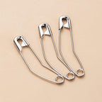 vrupin 100pcs Stainless Steel Curved Safety Pins for Quilting, Safety Pins Bulk Metal Silver Sewing Pins Clothing Clips Tool Decorative Safety pins (1.5inch)