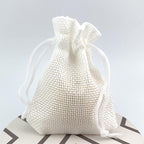 Palmhomee Pack of 25 Burlap Gift Bags with Drawstring Linen Jewelry Pouches Wedding Hessian Jute Bags for Birthday Jewelry and Treat Pouches Party Wedding Favors Gift Art and DIY Craft (2.8x3.6 Inch, White)