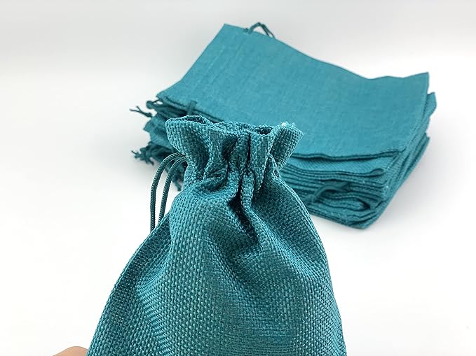 Palmhomee Pack of 25 Burlap Gift Bags with Drawstring Linen Jewelry Pouches Wedding Hessian Jute Bags for Birthday Jewelry and Treat Pouches Party Wedding Favors Gift Art and DIY Craft (7x9 Inch,