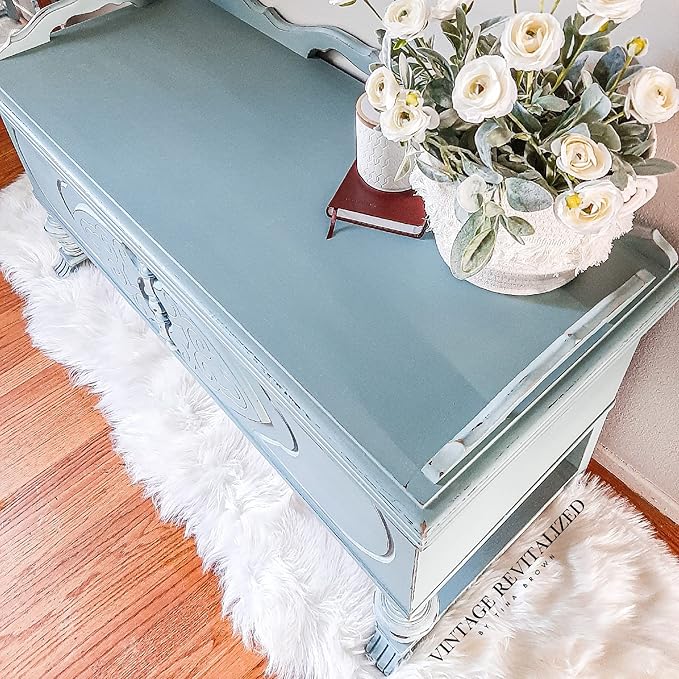 Dixie Belle Paint Company Chalk Finish Furniture Paint - Vintage Duck Egg (8oz) - Matte Light Blue Chic Chalk Mineral DIY Furniture Paint